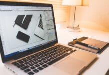 Aktualizacja licencji projektu – jak poinformować społeczność?