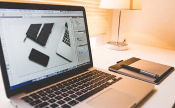 Aktualizacja licencji projektu – jak poinformować społeczność?