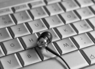 AI w przemyśle papierniczym: regulacja gramatury w locie